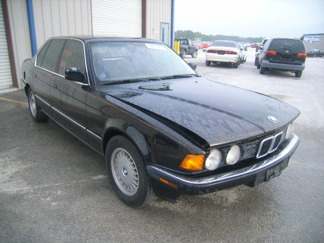 BMW 735i