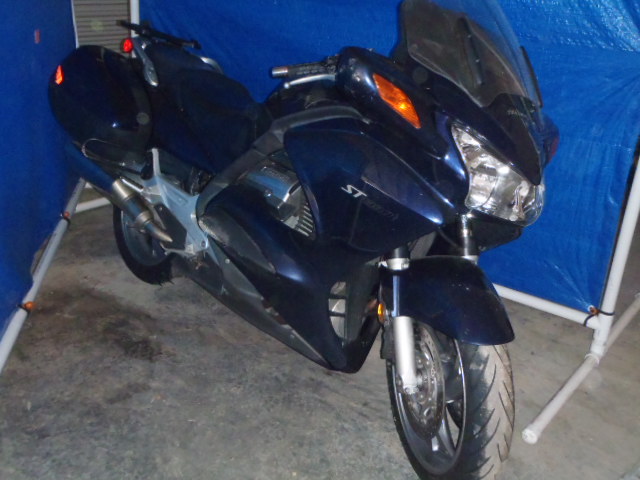 Honda ST1300A