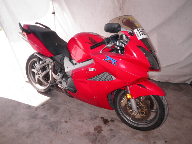 Honda VFR800A (INTERCEPTOR)