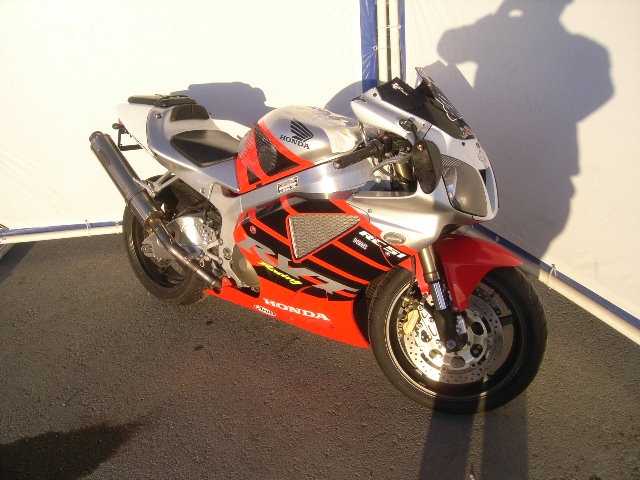Honda RVT1000R (RC51)