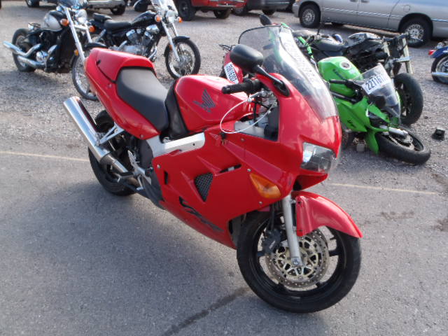 Honda VFR800Fi (INTERCEPTOR)