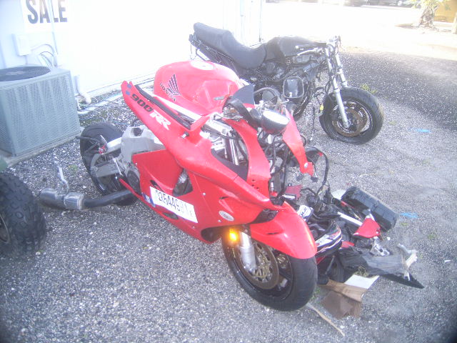 Honda CBR900