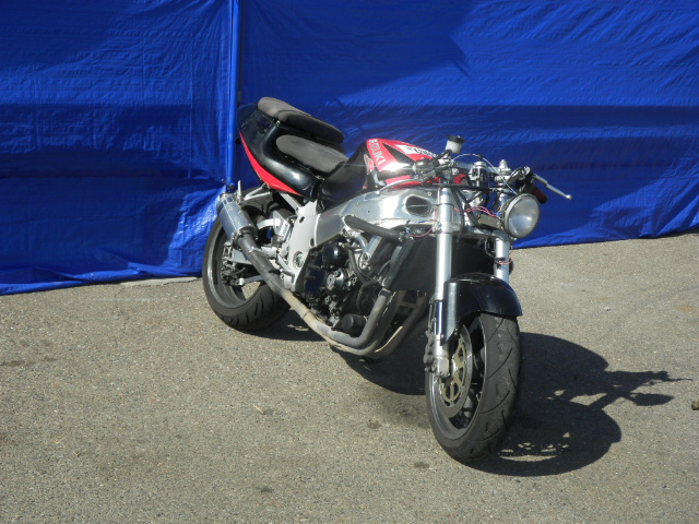 Suzuki GSX-R750