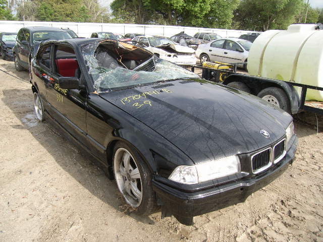 BMW 318iS