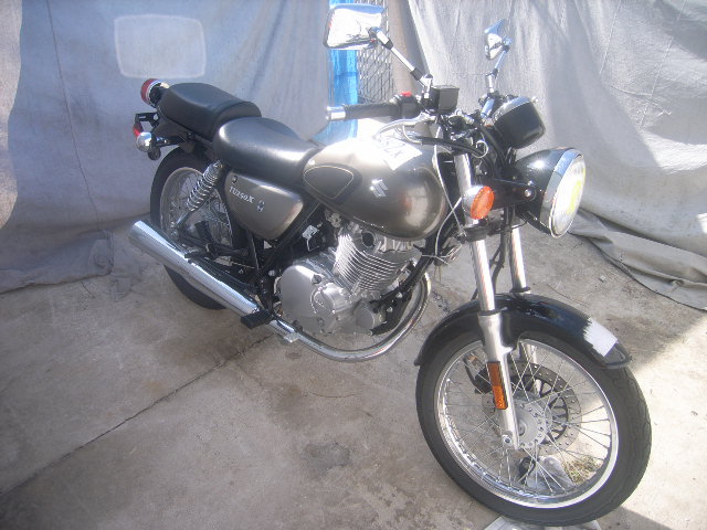 SUZUKI