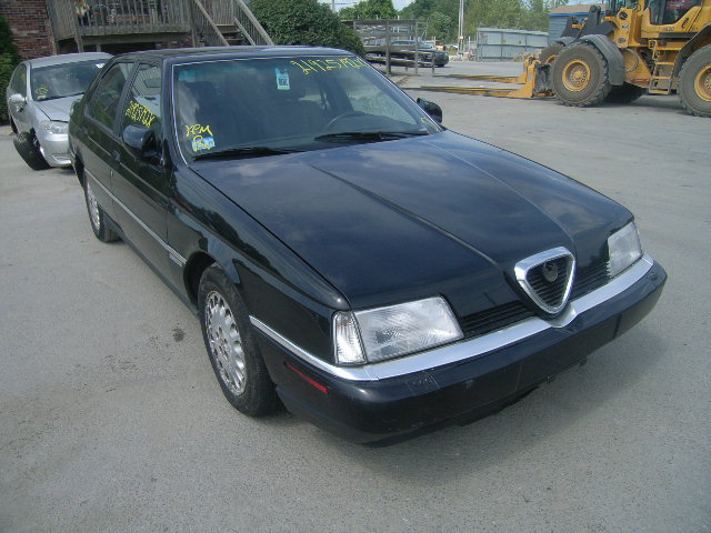 Alfa Romeo 164