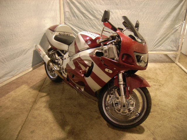 Suzuki GSX-R750