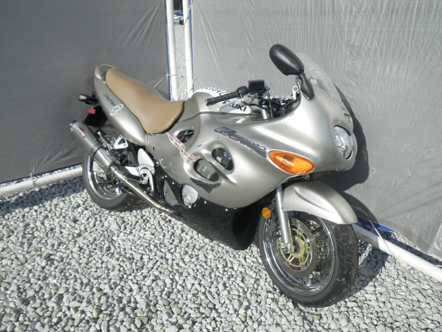 Suzuki GSX750F