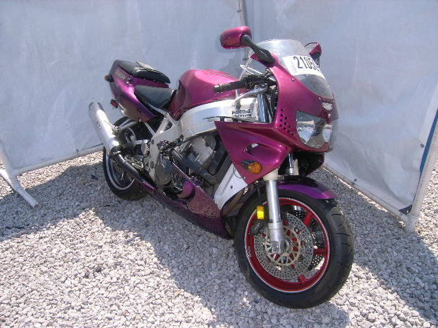 Honda CBR900
