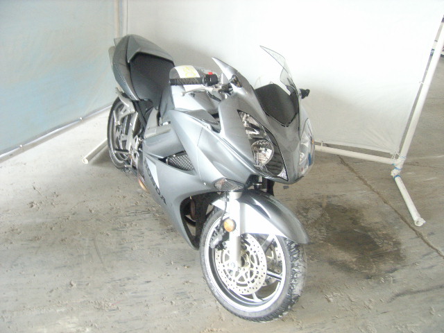 Honda VFR800 (INTERCEPTOR)