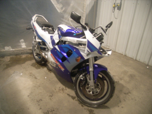 Suzuki GSX-R1100W