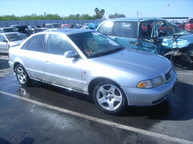 AUDI