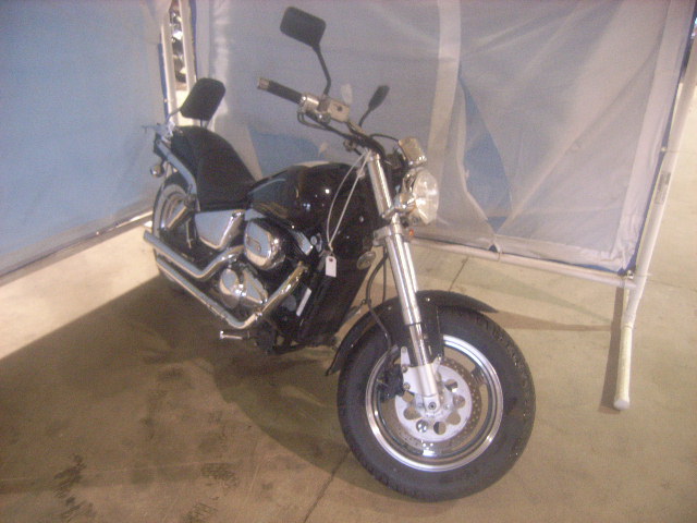 Suzuki VZ800