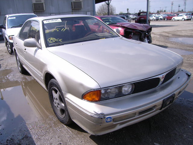 Mitsubishi Diamante