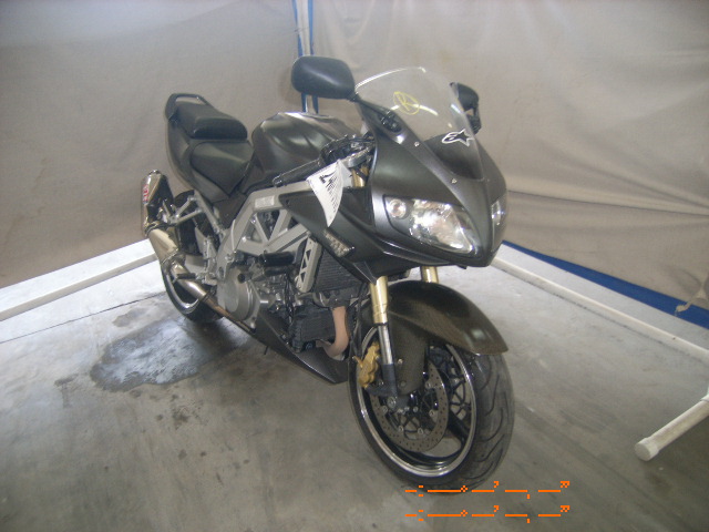 Suzuki SV1000 / SV1000S