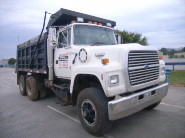 Ford LT8000