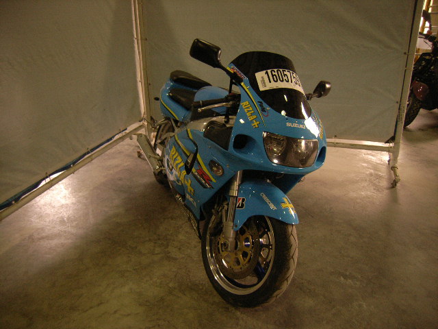 Suzuki GSX-R750