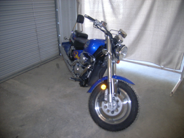 Suzuki VZ800K