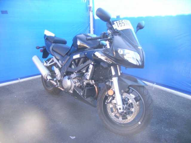 Suzuki SV1000 / SV1000S
