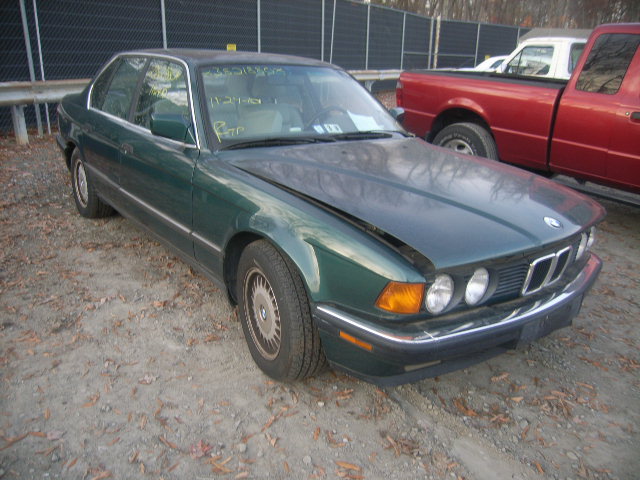BMW 735i