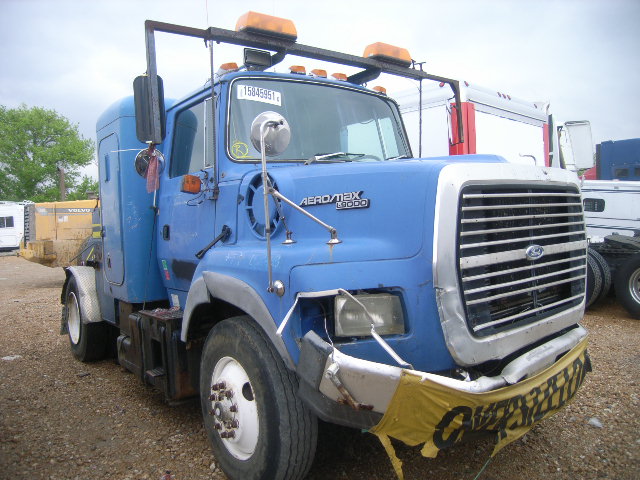 Ford LA9000