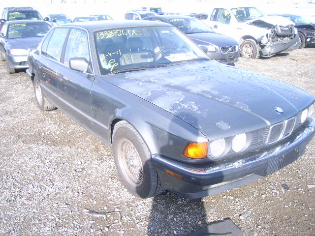 BMW 735iL