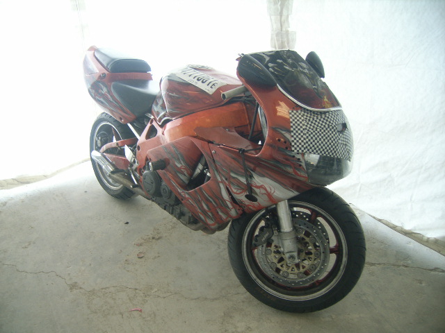 Honda CBR900