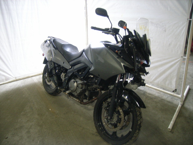 Suzuki DL650A