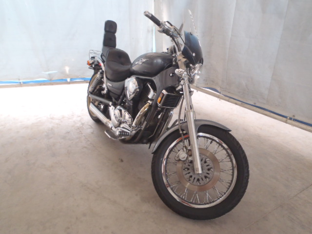 Suzuki VS1400