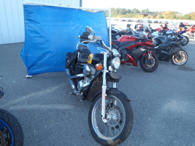 Honda VT600CD (SHADOW VLX DELUXE)