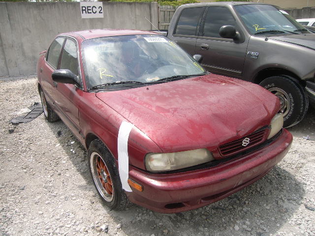 Suzuki Esteem