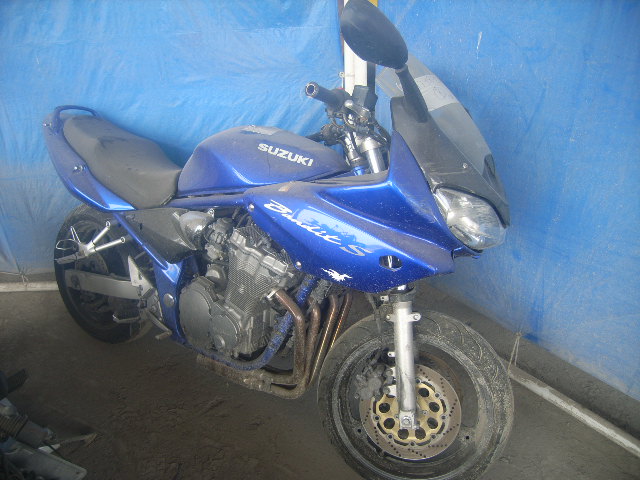 Suzuki GSF600S