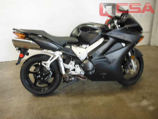 Honda VFR800 (INTERCEPTOR)