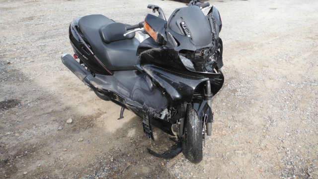 Suzuki AN650K