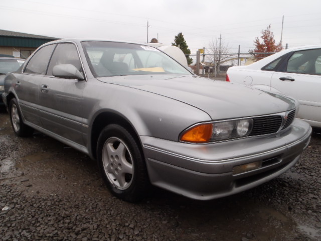 Mitsubishi Diamante