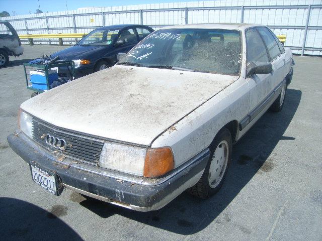 Audi 100