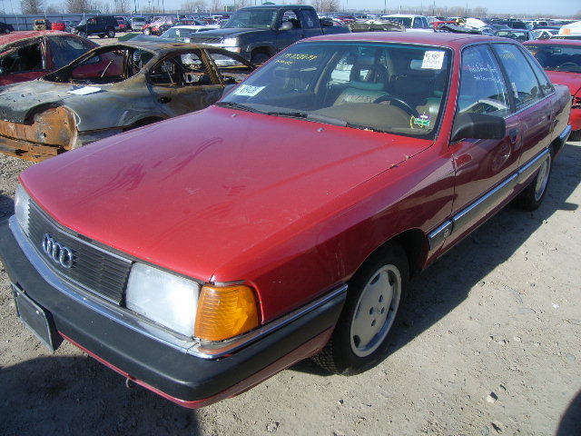 Audi 100