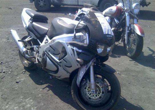 Honda CBR900