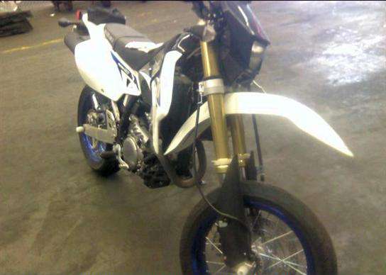Suzuki DR-Z400SML