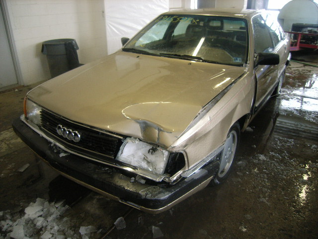 Audi 100