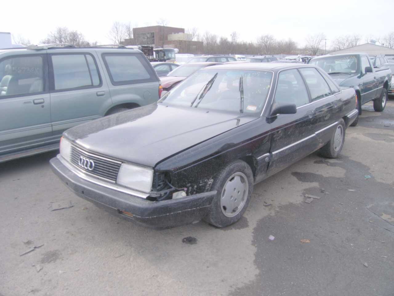 Audi 100