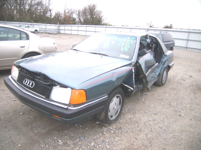 Audi 100