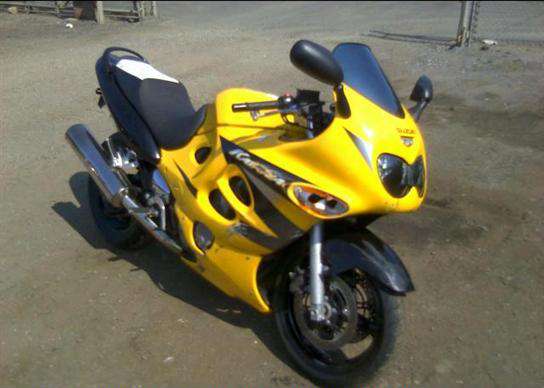Suzuki GSX600FK