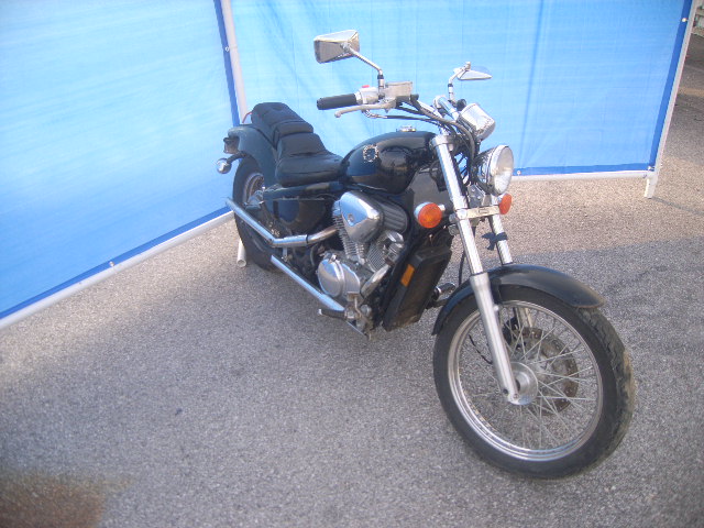 Honda VT600CD (SHADOW VLX DELUXE)
