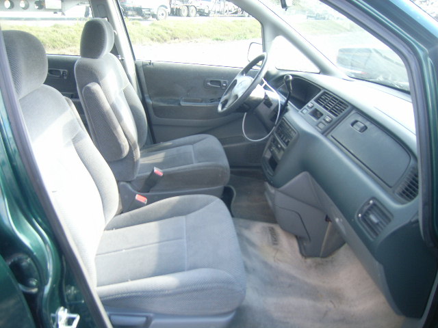 Isuzu Oasis