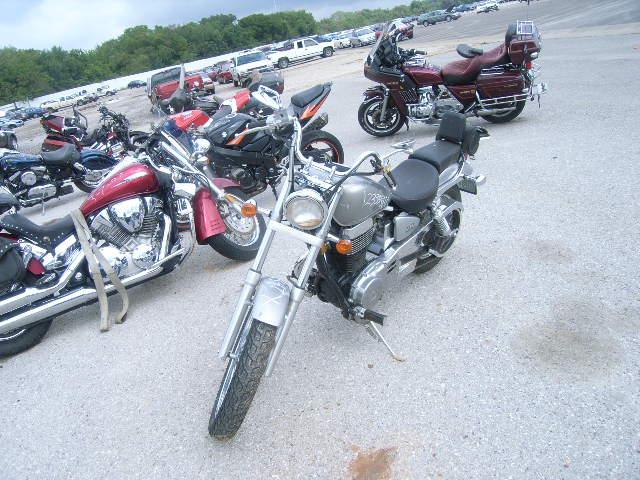 Suzuki LS650PK