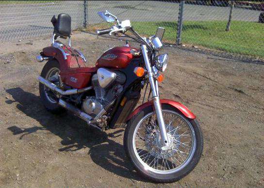Honda VT600C (SHADOW VLX)