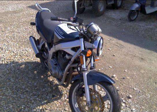 Suzuki GS500