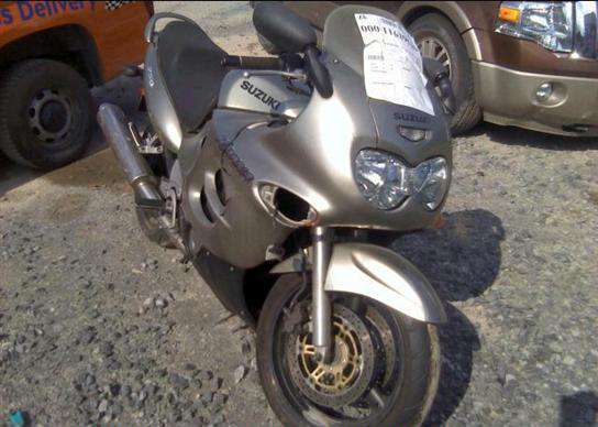 Suzuki GSX750F