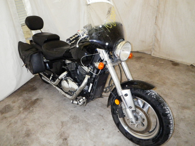 Suzuki VZ800K